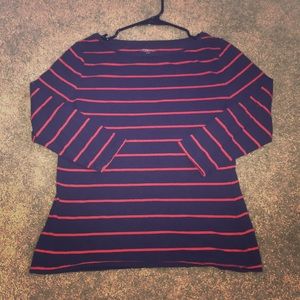 🔆MAKE IT A BUNDLE🔆Size M - Quarter Length Blouse